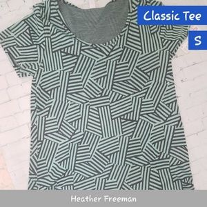 Lularoe Classic T knit hi lo nwt